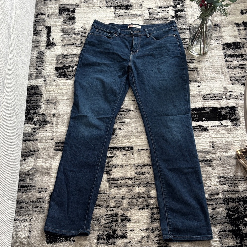 Levi's Dark Blue Straight Leg Women's Jeans